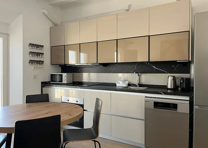 Plaza Libertad Grupo Ac Gestion * Cadiz